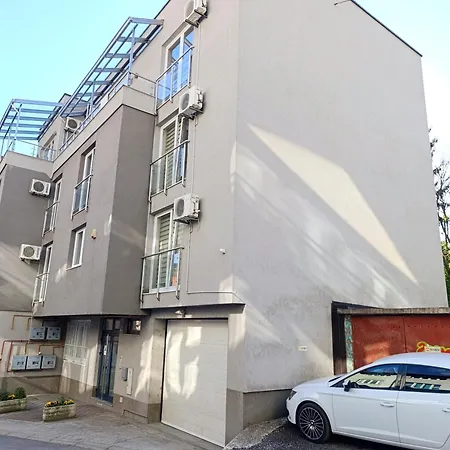Luxapart Mejtas Centar Free Garage Apartment Sarajevo
