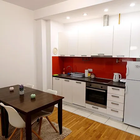 Apartment Luxapart Mejtas Centar Free Garage
